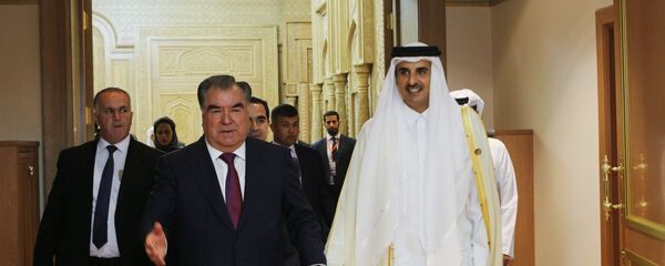 Президент Таджикистана Эмомали Рахмон и эмир Катара Тамим бен Хамад Аль Тани - Sputnik Таджикистан