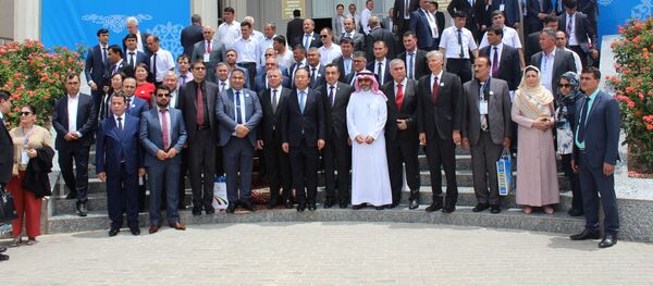 Международный инвестиционный Форум в городе Куляб Хатлонской области - Sputnik Тоҷикистон