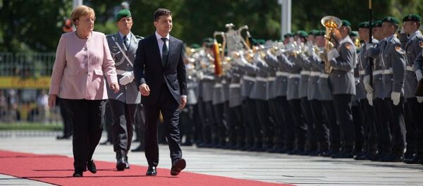 Визит Президента Украины Владимира Зеленского в Федеративную Республику Германия - Sputnik Тоҷикистон