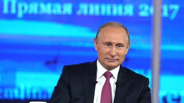 Прямая линия с президентом РФ В. Путиным - Sputnik Таджикистан