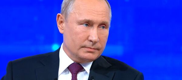 Прямая линия с президентом РФ В. Путиным - Sputnik Таджикистан