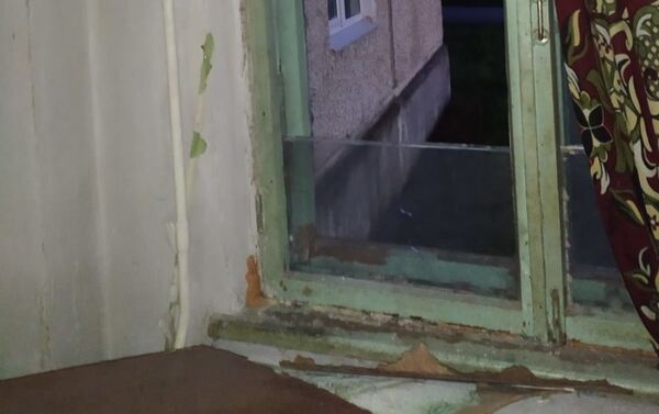 Квартира, откуда выкинули младенца на Урале - Sputnik Таджикистан