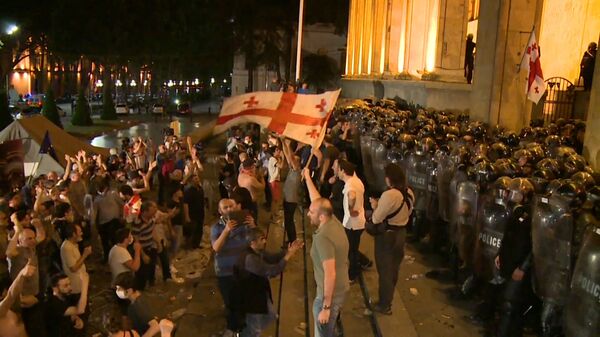 Обойдемся без русских: что творится в Тбилиси после протестов - взгляд изнутри - Sputnik Таджикистан