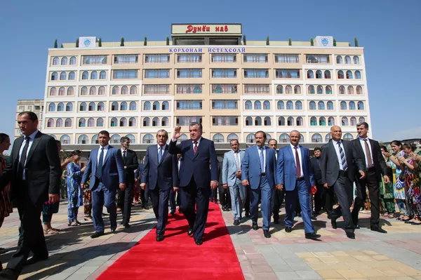 Корхонаи Аваз Кабиров дар ҳоли муфлисшавист: кумакхоҳӣ аз Вазорат - акс Корхонаи Аваз Кабиров дар ҳоли муфлисшавист: кумакхоҳӣ аз Вазорат - акс - Sputnik Тоҷикистон