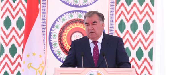 Президент Таджикистана Эмомали Рахмон - Sputnik Тоҷикистон