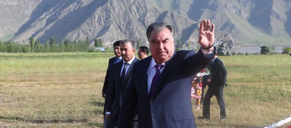 Рабочая поездка президента Таджикистана Эмомали Рахмона  - Sputnik Тоҷикистон