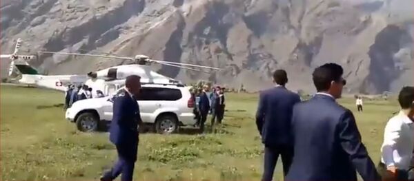 Как встретили сына Принца Ага-Хана в Рушанском районе Как встретили сына Принца Ага-Хана в Рушанском районе - Sputnik Тоҷикистон