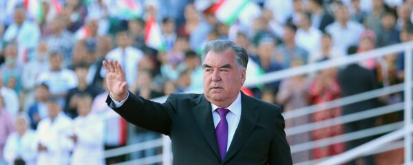 Таджикистан празднует День национального единства Таджикистан празднует День национального единства - Sputnik Тоҷикистон