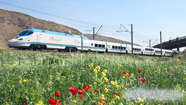 Скоростной поезд Afrosiyob - Sputnik Таджикистан