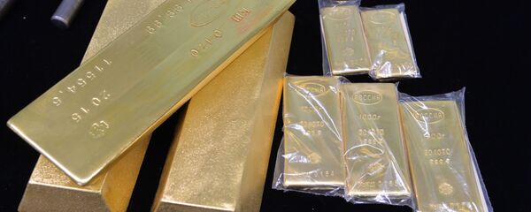 Золото, архивное фото - Sputnik Таджикистан