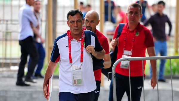 Ҳаким Фузайлов, собиқ сармураббии тими “Истиқлол”,  - Sputnik Тоҷикистон