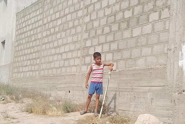 Як ҳафтаи беобӣ:  чӣ гуна Хуҷанд биёбон мешавад - акс - Sputnik Тоҷикистон