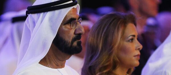 Премьер-министр ОАЭ, правитель Дубая шейх Мохаммед бен Рашид Аль Мактум и принцесса Хайя бинт аль-Хусейн. Архивное фото - Sputnik Таджикистан