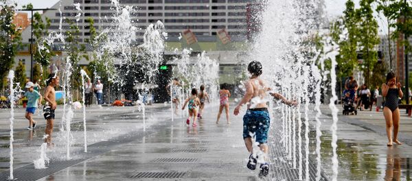 Жара в Москве Жара в Москве - Sputnik Таджикистан