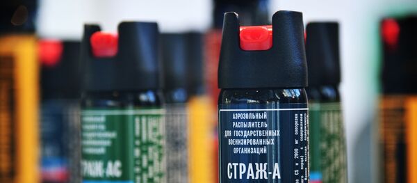 Перцовые баллончики Перцовые баллончики - Sputnik Тоҷикистон