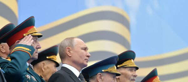 Президент РФ В. Путин в честь 74-й годовщины Победы в ВОВ - Sputnik Тоҷикистон