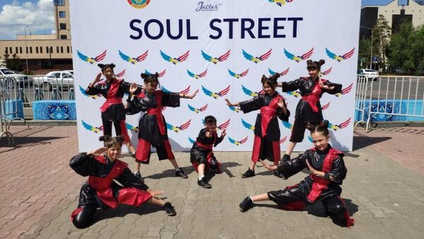 Юные таджикистанцы получили золото на фестивале юных талантов в Нур-Султане - Sputnik Таджикистан