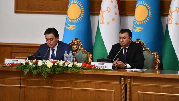 Таджикистан и Казахстан подписали соглашение о сотрудничестве - Sputnik Таджикистан