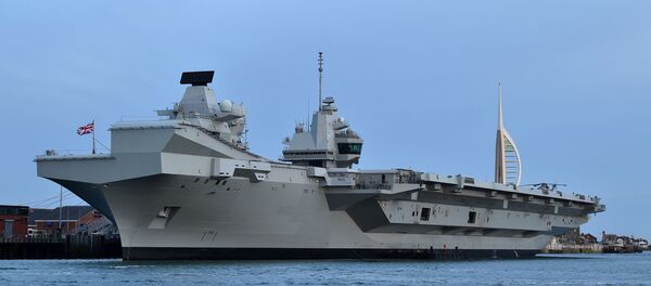 Авианосец ВМС Великобритании Queen Elizabeth  - Sputnik Таджикистан