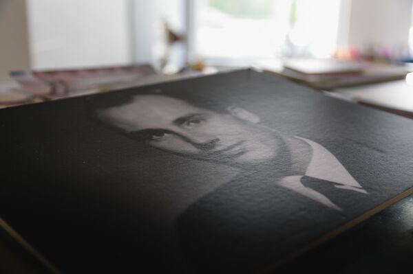 Аксҳои Аълоҳазрат Оқохони IV, оятҳо аз Қуръон ва рэп: таҷлили Рӯзи Имомат дар Маскав - Sputnik Тоҷикистон