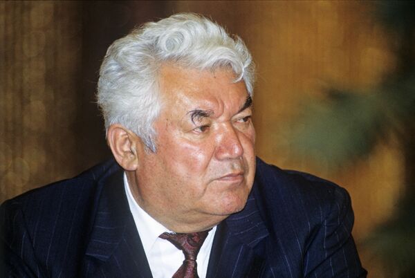 Бывший президент Таджикистана Рахмон Набиев Бывший президент Таджикистана Рахмон Набиев - Sputnik Таджикистан
