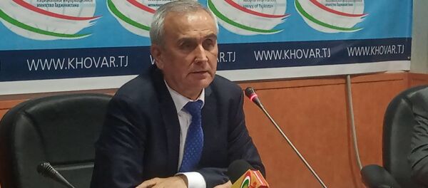 Глава Комитета по архитектуре и строительству Джамшед Ахмадзода - Sputnik Тоҷикистон