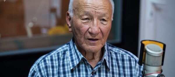 Ветеран энергетики Карыпбек Алымкулов - Sputnik Таджикистан