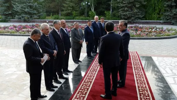 Переговоры президентов Таджикистана и Кыргызстана в Чолпон-Ата - Sputnik Тоҷикистон