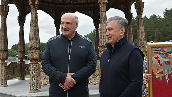 Президент Беларуси Александр Лукашенко и президент Узбекистана Шавкат Мирзиёев - Sputnik Таджикистан
