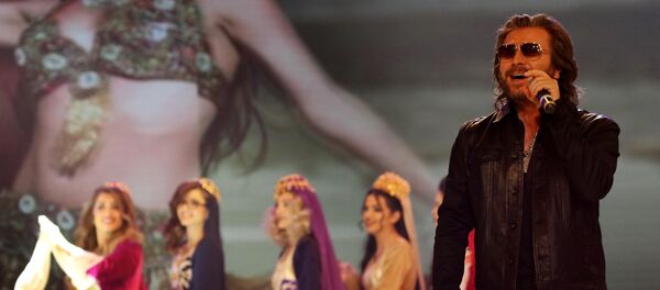 Иранский поп-певец Мансур Джафари - Sputnik Таджикистан