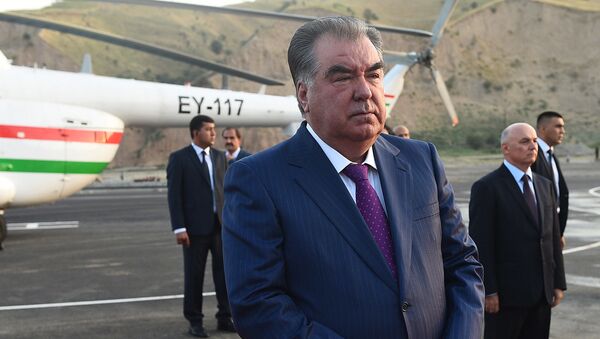 Президент Республики Таджикистана Эмомали Рахмон - Sputnik Таджикистан