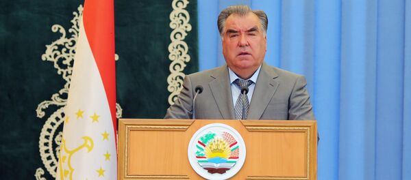 Президент Республики Таджикистана Эмомали Рахмон Президент Республики Таджикистана Эмомали Рахмон - Sputnik Таджикистан