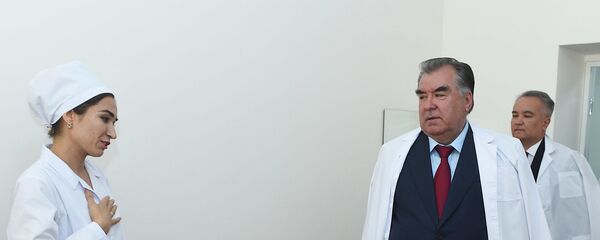 Открытие новых филиалов в центральной больнице Ховалинского района - Sputnik Таджикистан