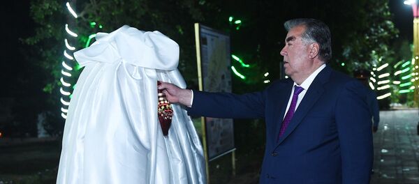 Рахмон в Ховалинге открыл музей в честь таджикского героя Восеъ  - Sputnik Тоҷикистон