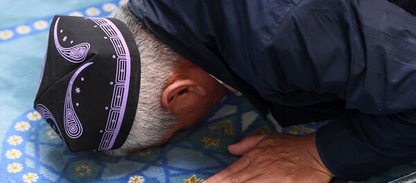 Празднование Курбан-байрама в России Празднование Курбан-байрама в России - Sputnik Тоҷикистон