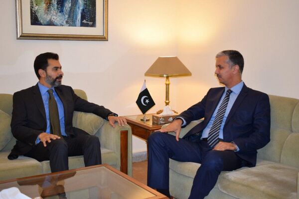 Пул бисёр мешавад: бонкҳои Тоҷикистону Покистон ҳамкорӣ мекунанд - Sputnik Тоҷикистон