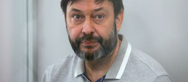 Заседание суда по делу журналиста К. Вышинского в Киеве - Sputnik Таджикистан