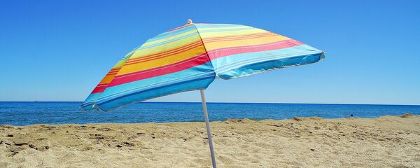 Пляжный зонт - Sputnik Тоҷикистон