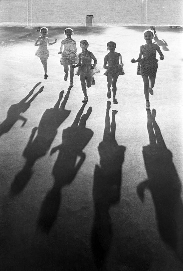 Какой сегодня праздник в Таджикистане и мире: 11 октября Какой сегодня праздник в Таджикистане и мире: 11 октября - Sputnik Таджикистан