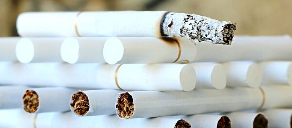 Пачка сигарет - Sputnik Таджикистан