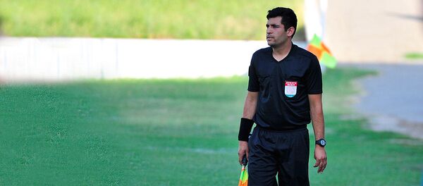 Насим Ҳамидов, довари футбол аз шаҳри Душанбе Насим Ҳамидов, довари футбол аз шаҳри Душанбе - Sputnik Тоҷикистон