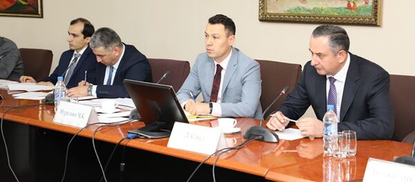 Рабочая встреча руководства НБТ и первого вице премьера Таджикистана с представителями кредитных организаций Таджикистана - Sputnik Тоҷикистон