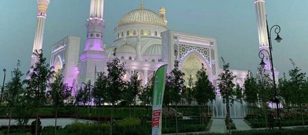 Мечеть имени Рамзана Кадырова Мечеть имени Рамзана Кадырова - Sputnik Таджикистан