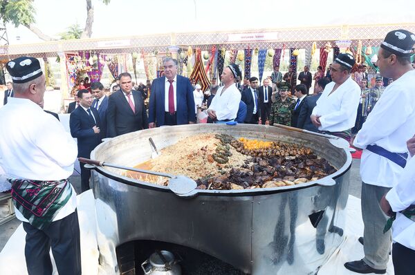 Ҷашнҳои рӯзи 20 октябр дар Тоҷикистон ва ҷаҳон - Sputnik Тоҷикистон