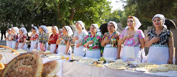 Праздник дыни в Худжанде - Sputnik Тоҷикистон