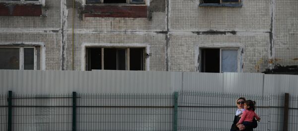 Снос последней пятиэтажки серии К-7 в Северном административном округе Москвы Снос последней пятиэтажки серии К-7 в Северном административном округе Москвы - Sputnik Таджикистан