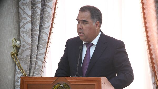 Глава Согдийской области Раджаббой Ахмадзода - Sputnik Таджикистан