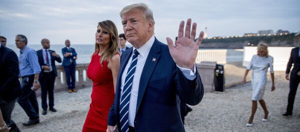 Дональд Трамп на саммите G7 - Sputnik Тоҷикистон