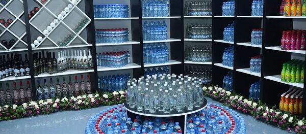 Завод по производству напитков и минеральной воды Сиема в Душанбе - Sputnik Таджикистан