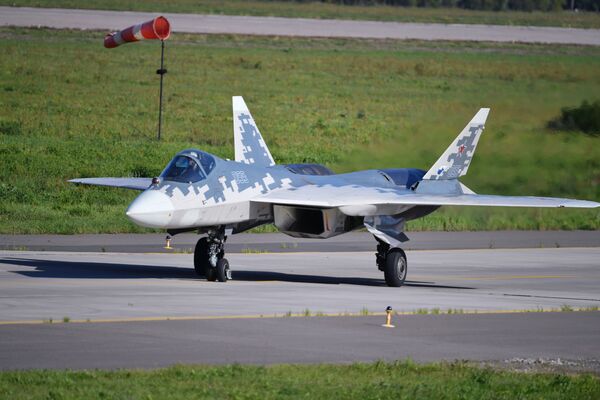 Эрдоган захотел купить российский истребитель Су-57 Эрдоган захотел купить российский истребитель Су-57 - Sputnik Таджикистан
